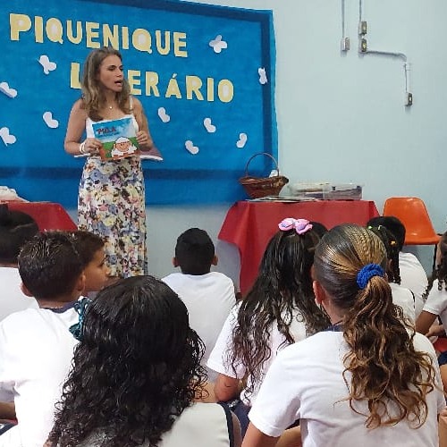 Piquinique literário na Escola Municipal Rubens Berardo.